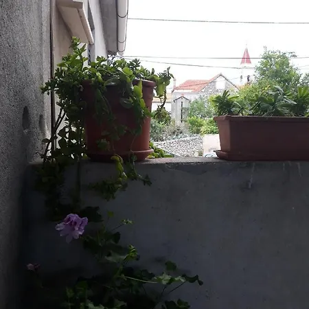 With A Parking Space Mirca, Brac - 15683 Appartement Supetar